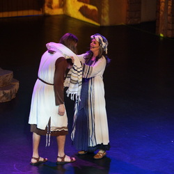 4th Cross Blue Show 4-11-2026 1